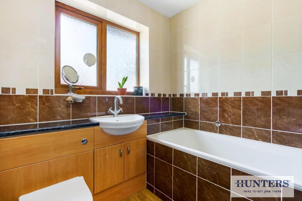 93631_1 The Hamlet Eggborough (18) - Copy_low.jpg