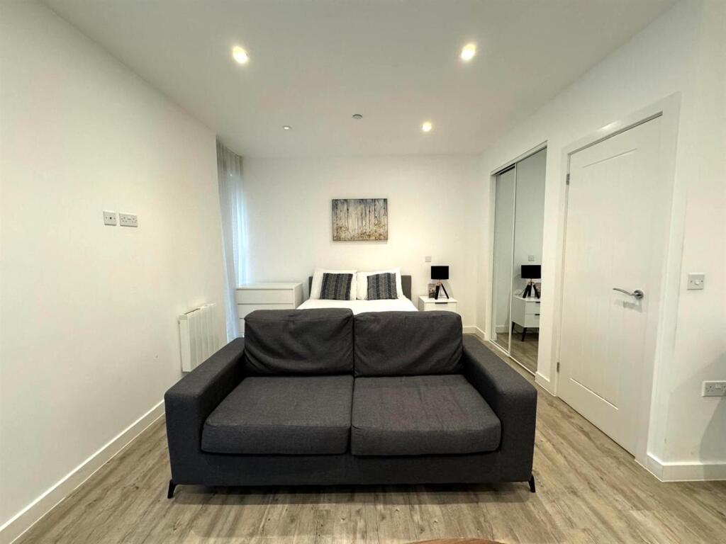 Bedroom area.jpeg
