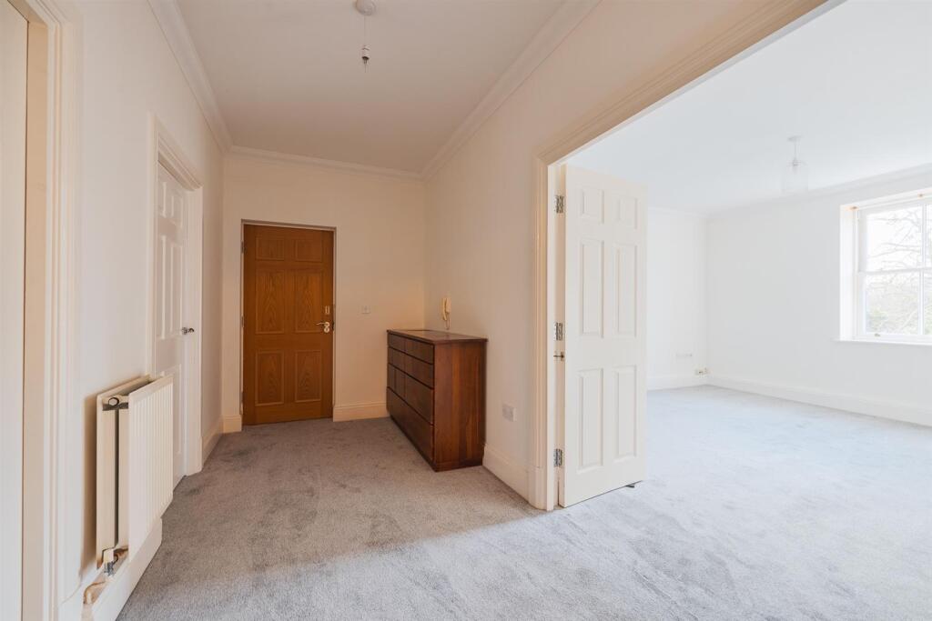 5 New Hall Manor-19.jpg