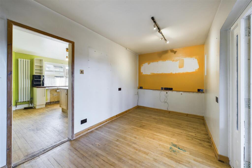 37 Tavistock Road, Knowle, Bristol BS4 1DL | Freeh