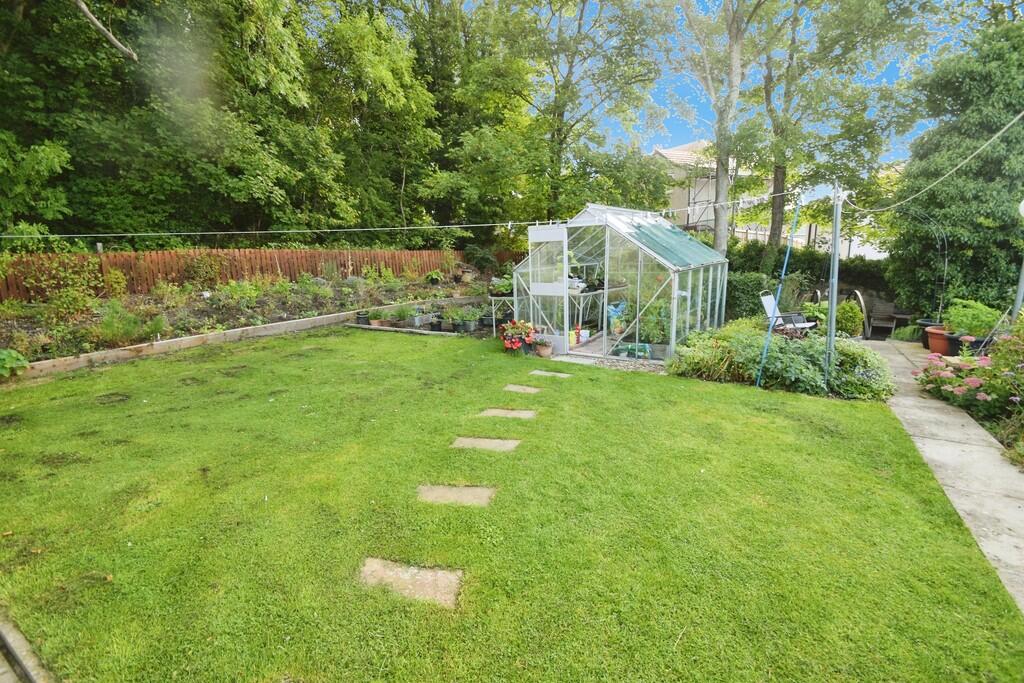 39646ed7-Garden