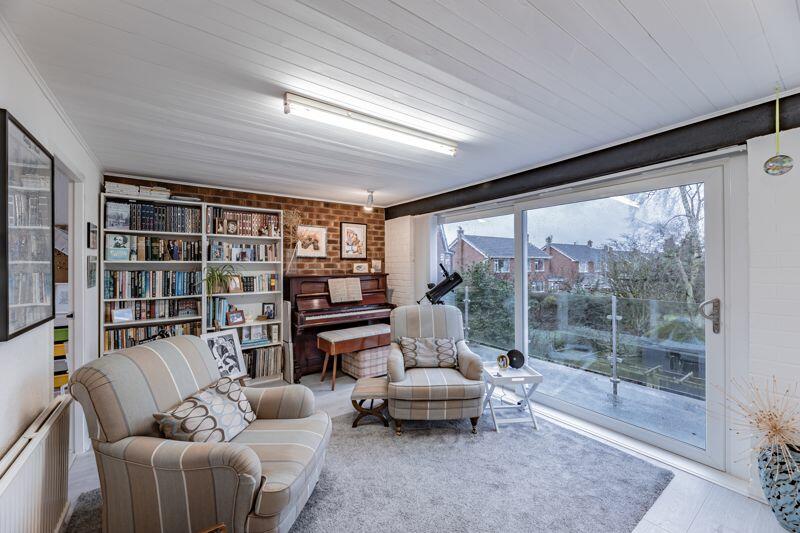 Upstairs Living Area