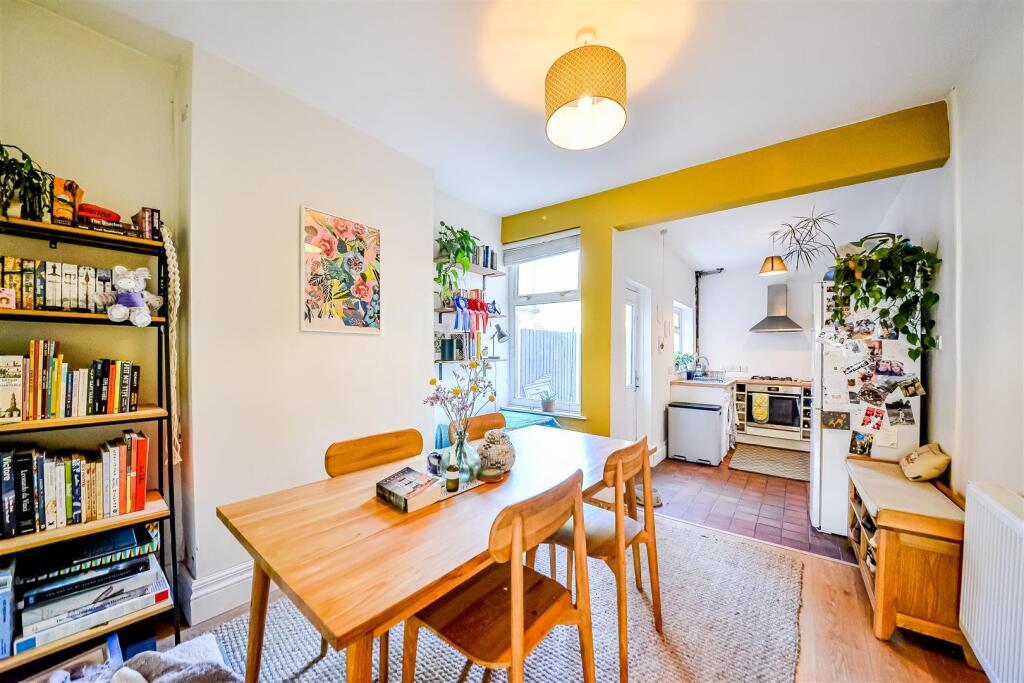 Kitchen/Dining Room