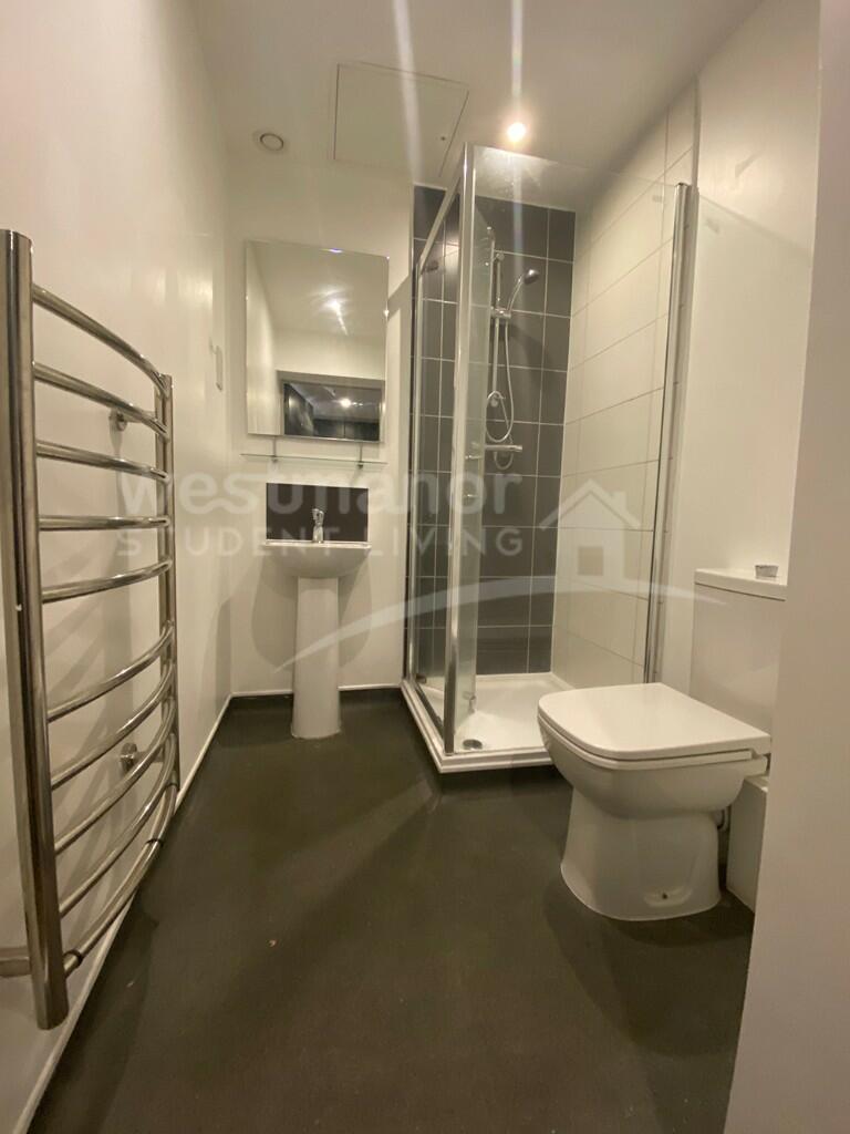 FLAT 26/44