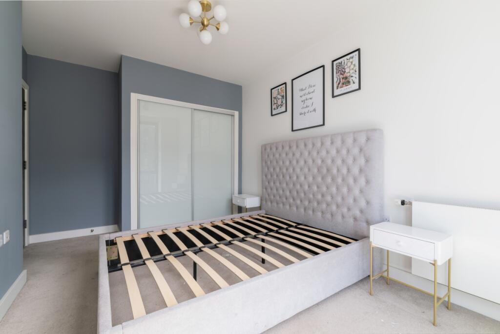Bedroom One (2)