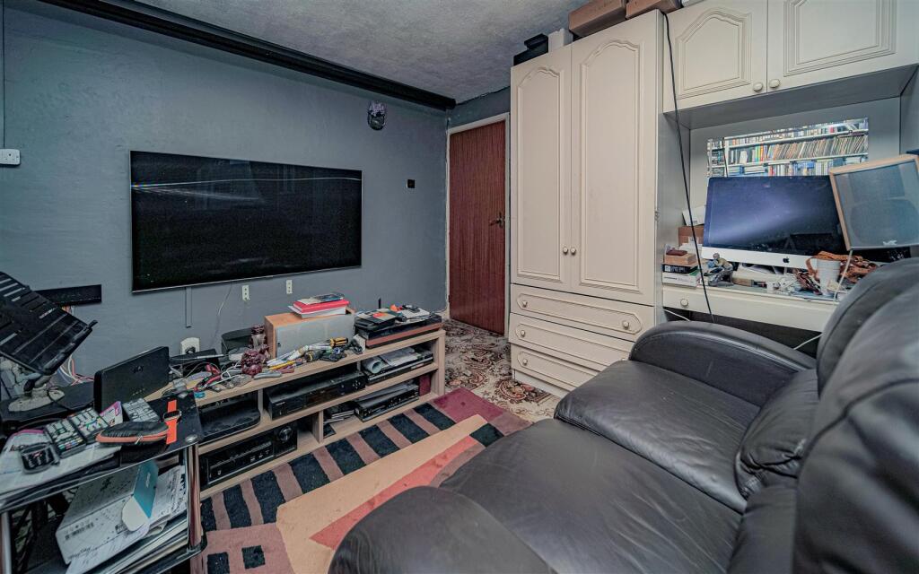 P1060038.jpg