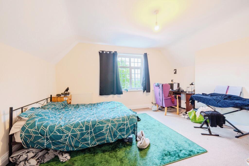 F3 Bed 2