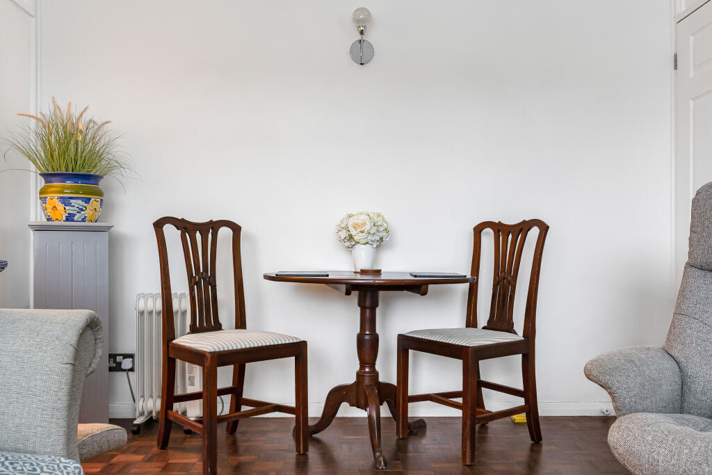 Lounge/Diner
