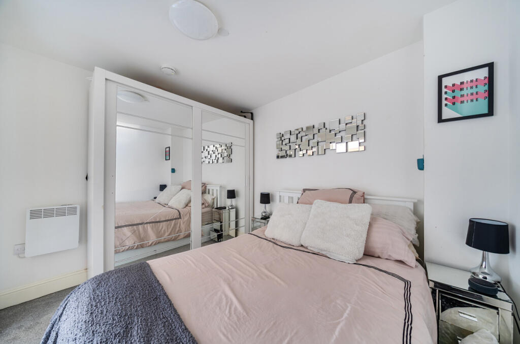 1382316-5-69204b2...