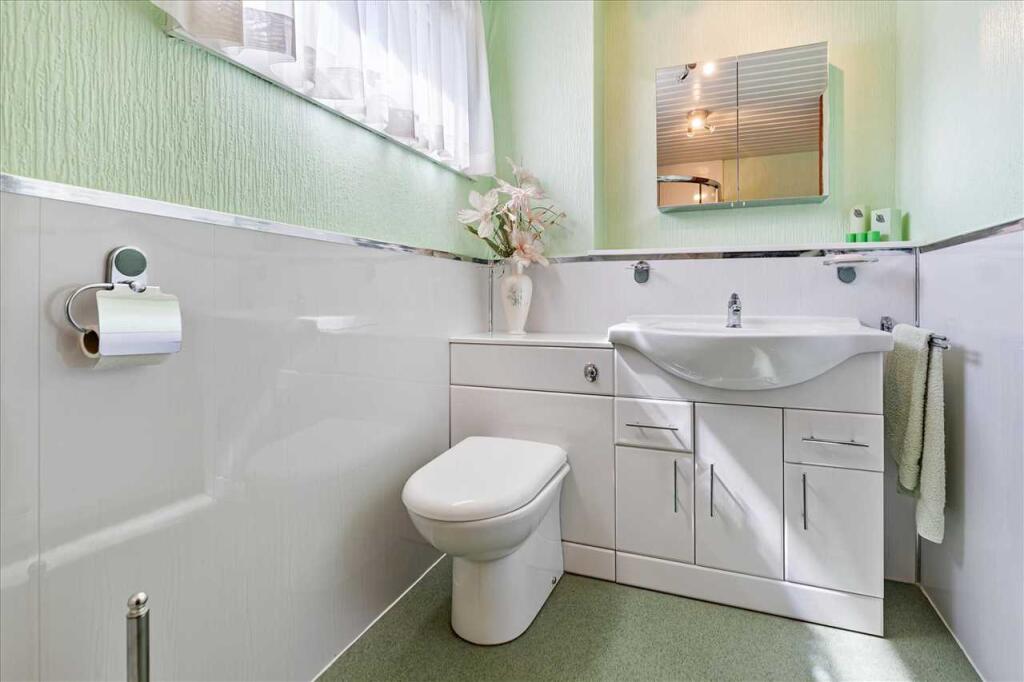 Lower Level WC