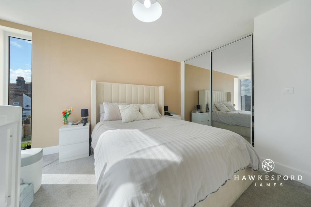 Beckett Court - Bedroom