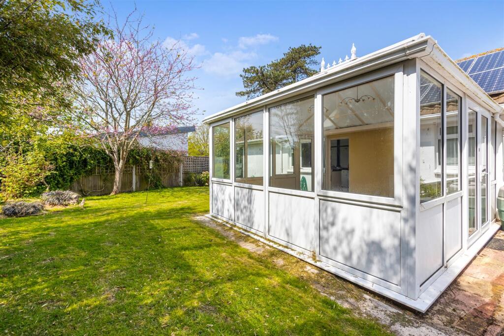 A14 - Jubilante, Totnes - 250501.jpg