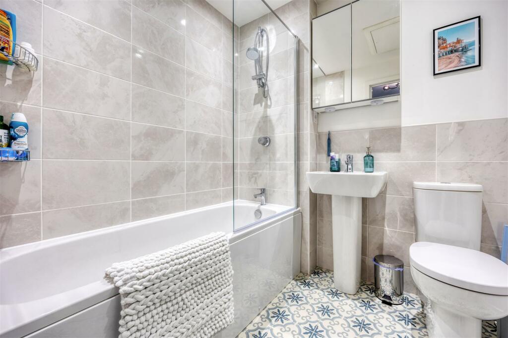41_GRESHAM_DRIVE_KIRKINTILLOCH_019.JPEG