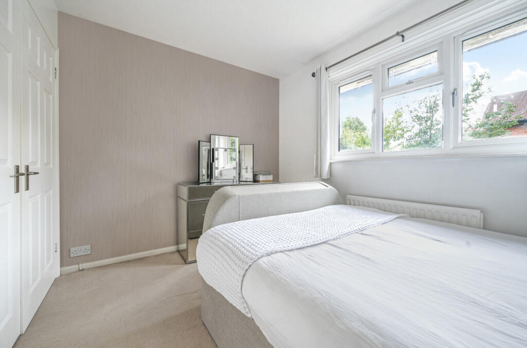 1334203-17-689468...