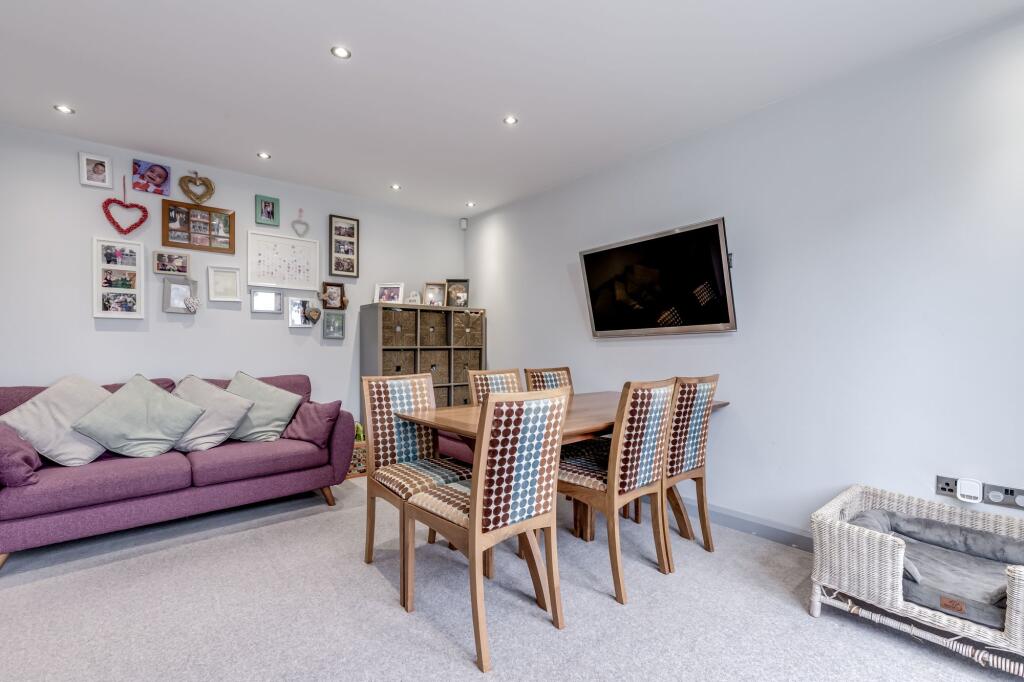 Kitchen/Diner/Family Room