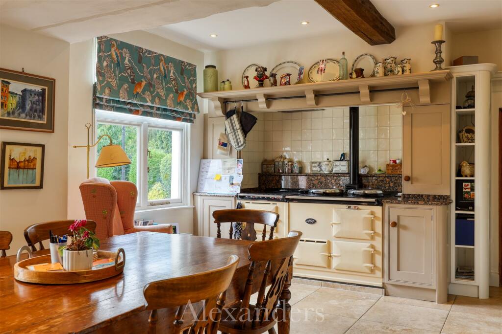 Manor Farm House-30.jpg