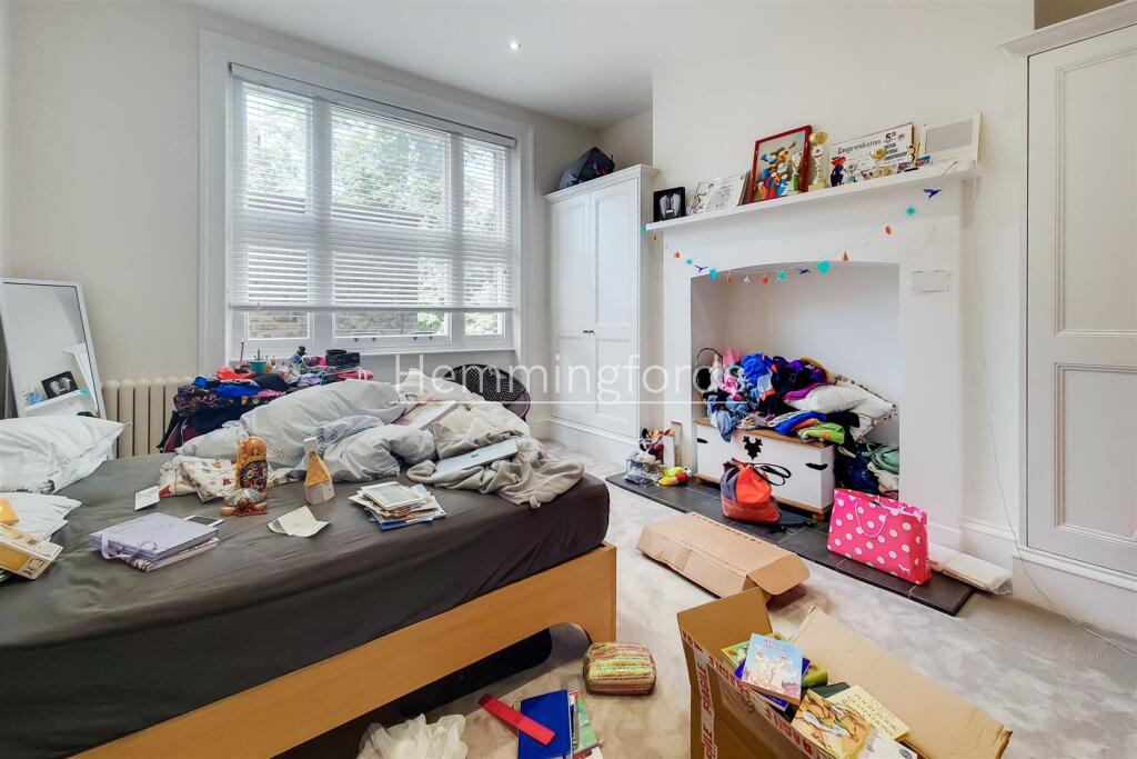 6_Bedroom 2-1.jpg