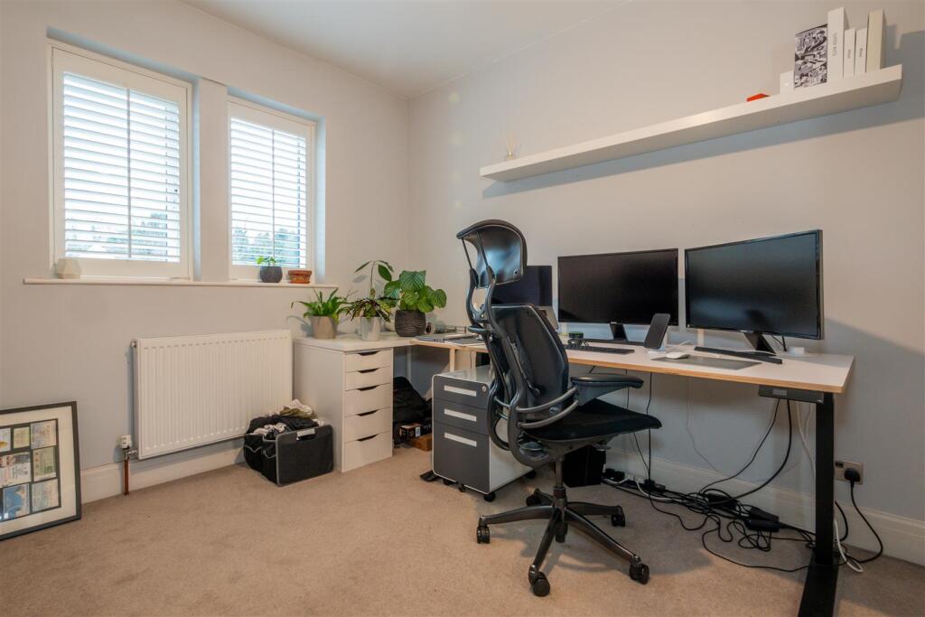 Bedroom 5 Aspect 2