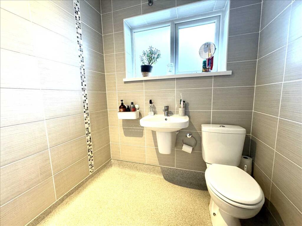 WET ROOM