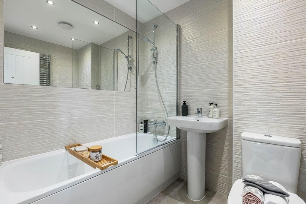 Family-friendly Bathroom