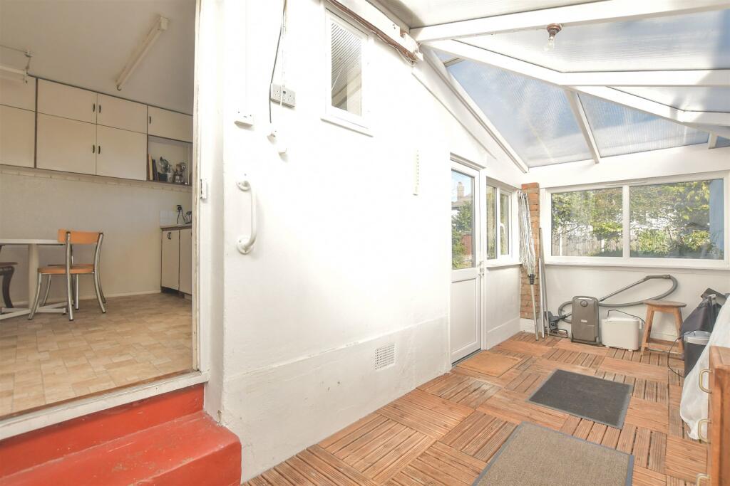 Lean-To