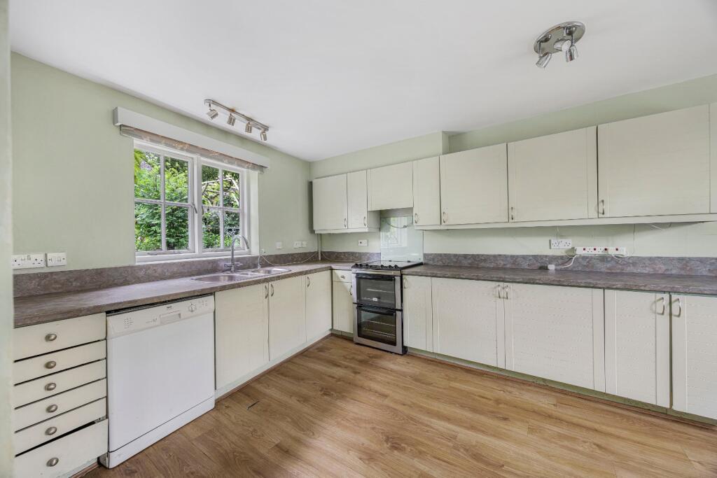 Kitchen Breakfast Rm