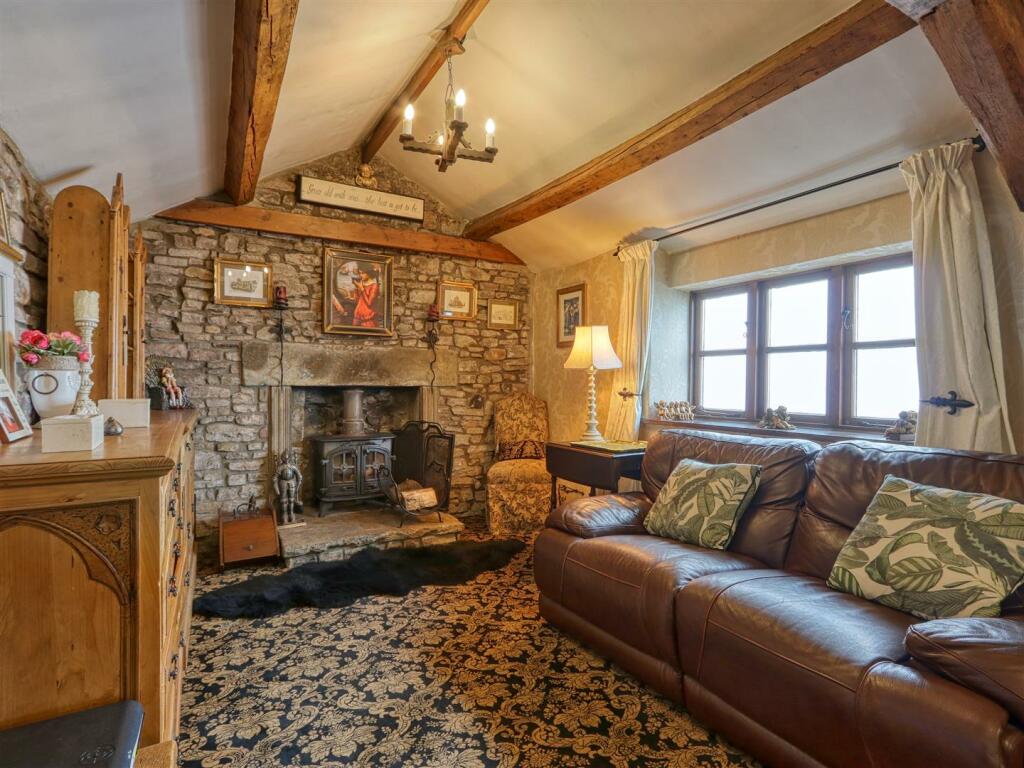 Main Building - Master Bedroom