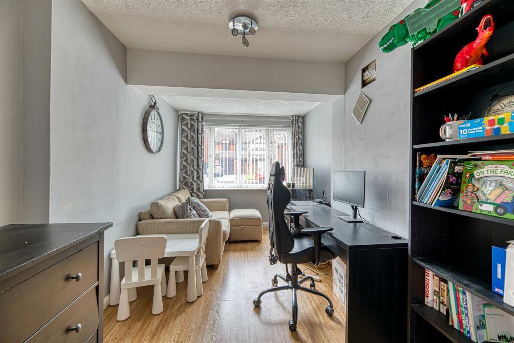 Home Office/Playroom