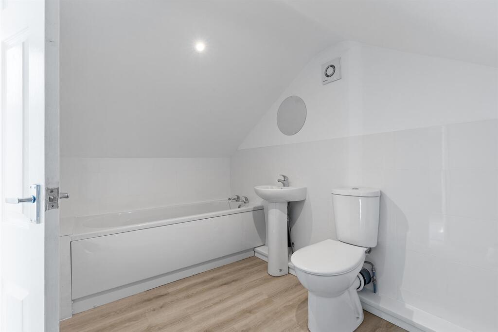 81a Bell Hagg Rd, Sheffield 13_297.jpg