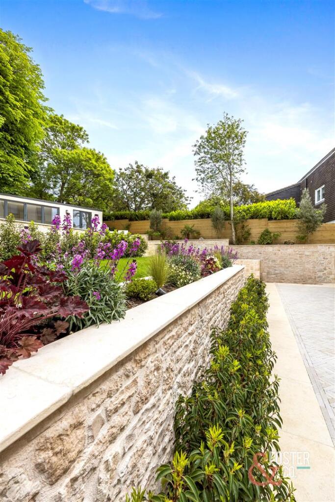 Hill Brow, 27-007.jpg