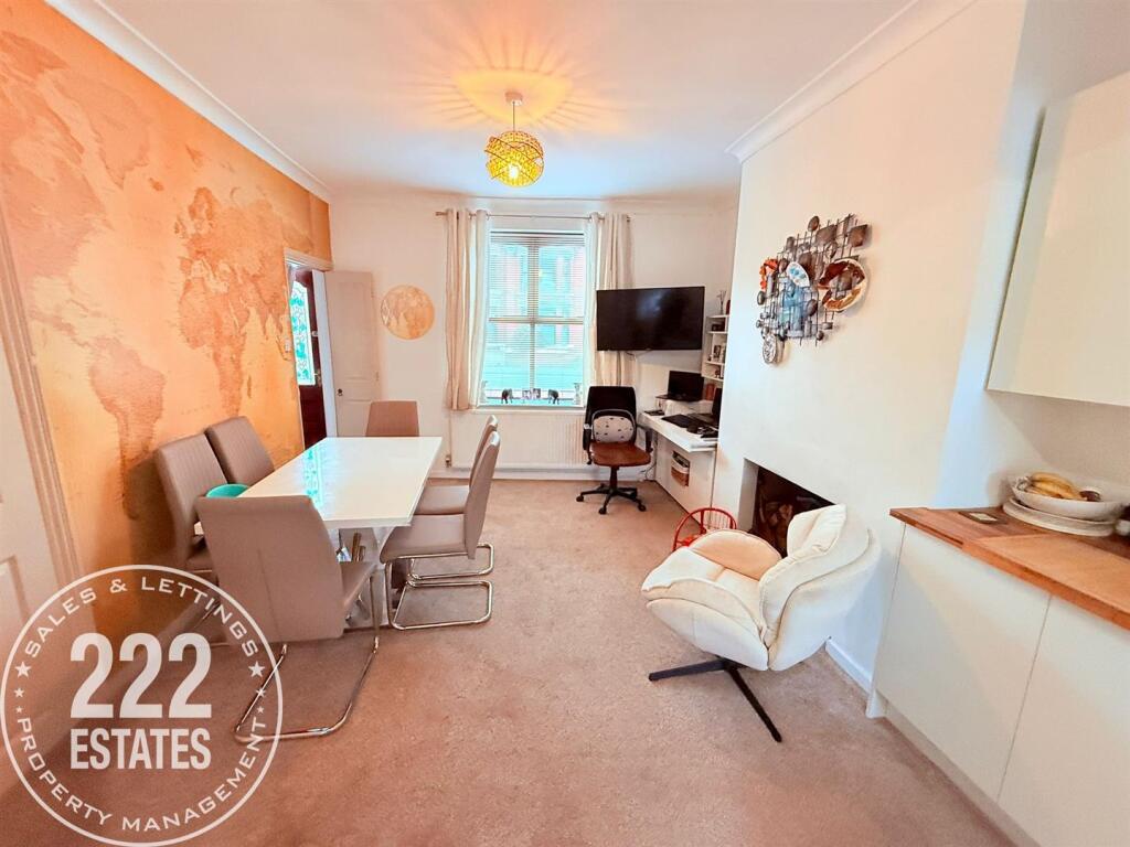 PHOTO-2025-08-18-16-36-14 (22).jpg