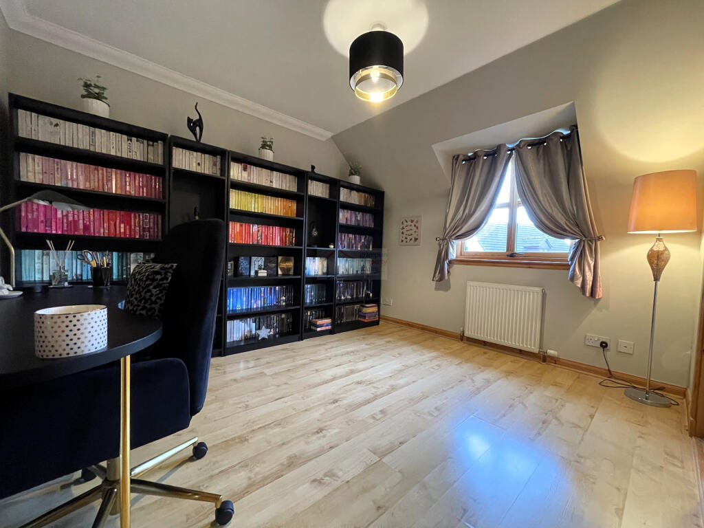 Bedroom 3a.JPG