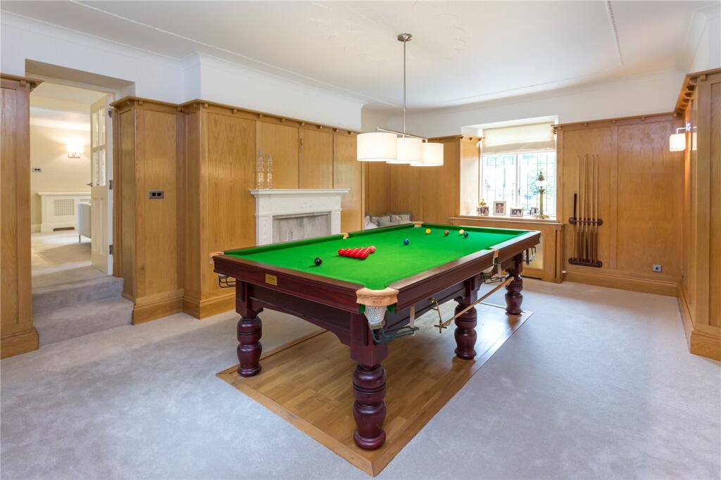 Snooker Room