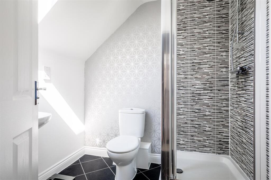 13 Buttinghill Drive-12.jpg