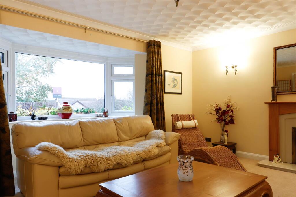 Griffin Close -12.jpg