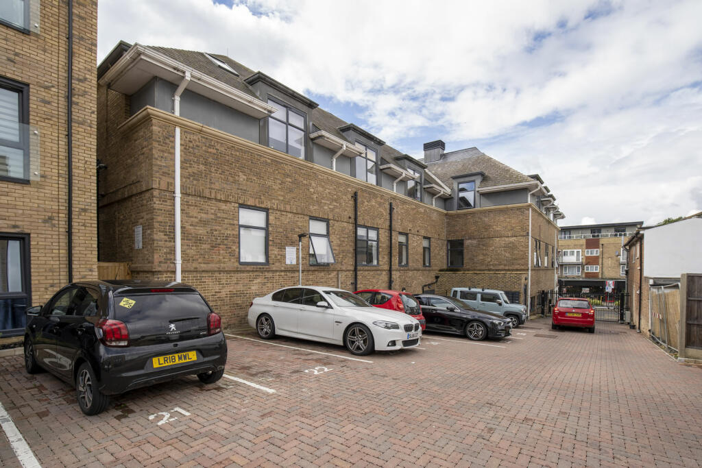 Flat5theexchange2024-09-08__15-33-40_DSC09936_p...