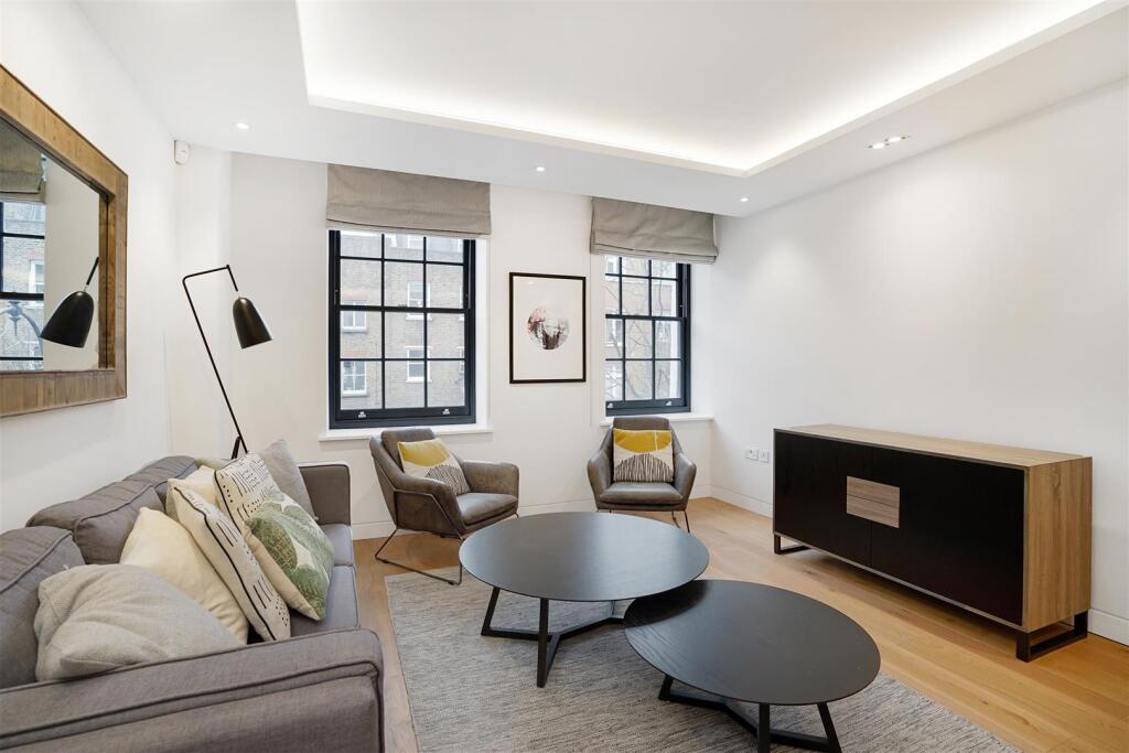 Charlotte Mews - Bruton Property
