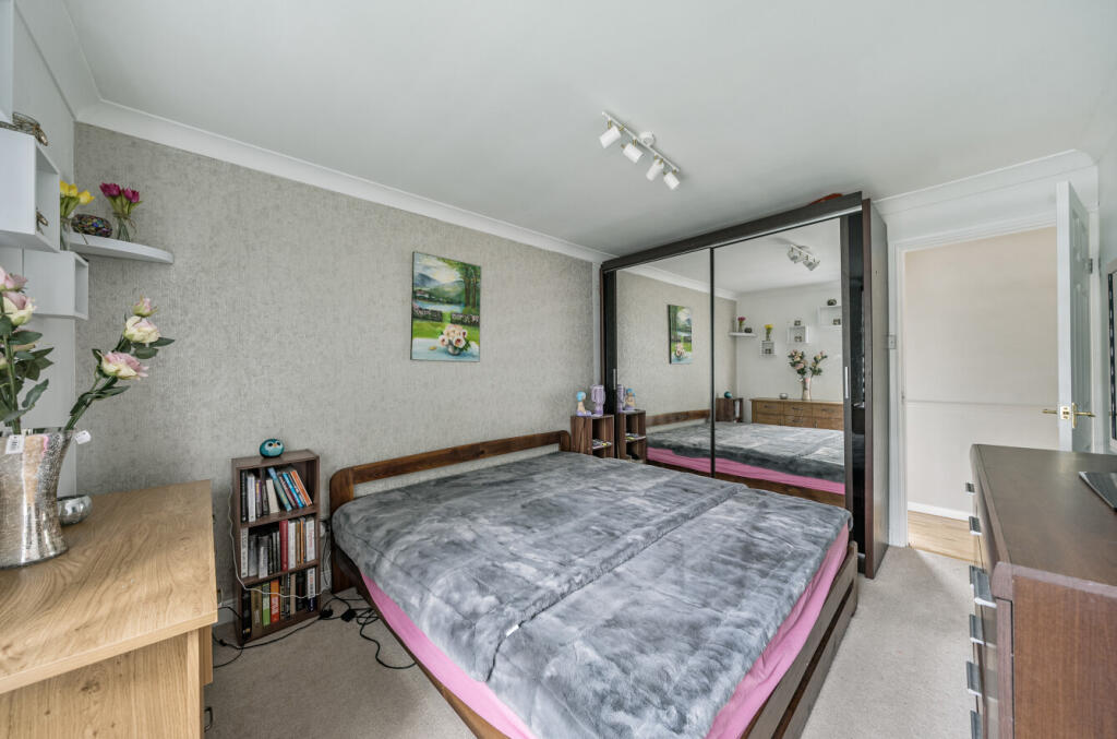 1305046-11-68496f...