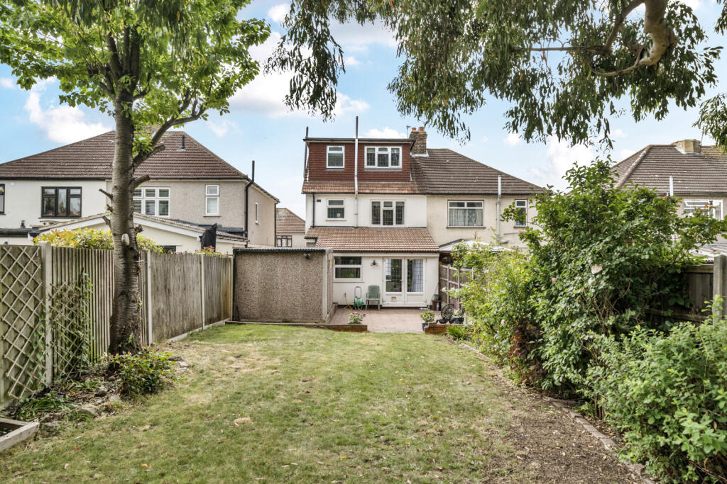 1295533-4-682b274...