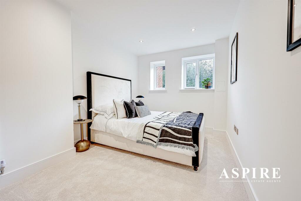 Aspire Estate Agents5.jpg