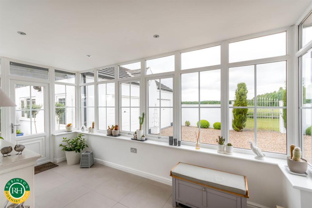 side sun room