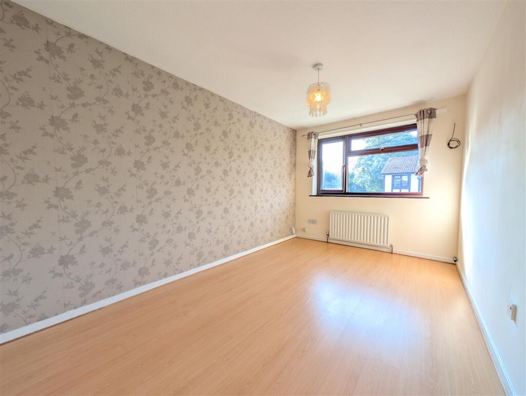 9 Elm Avenue, Ashby-De-La-Zouch