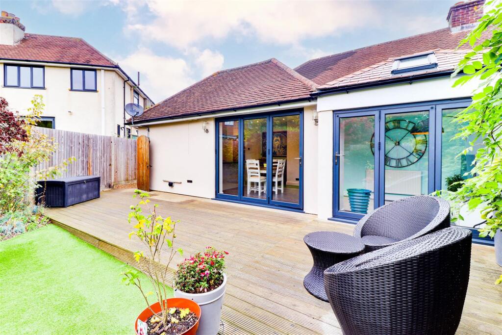 Rear aspect 1.1-Edit.jpg