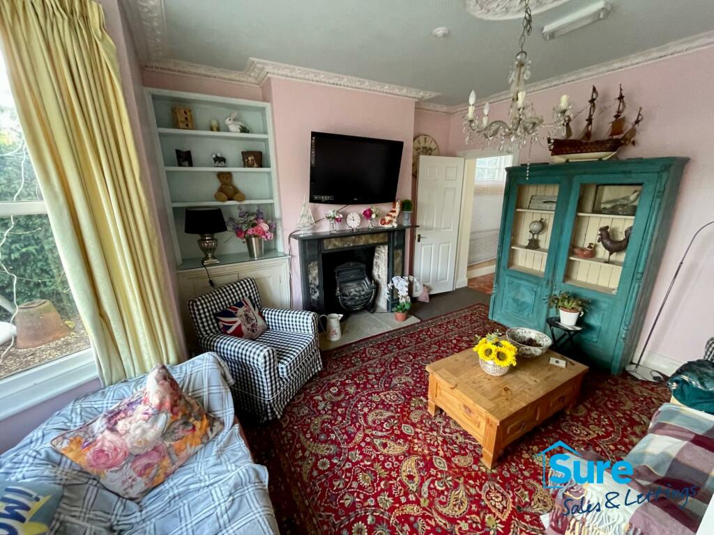 Communal Lounge