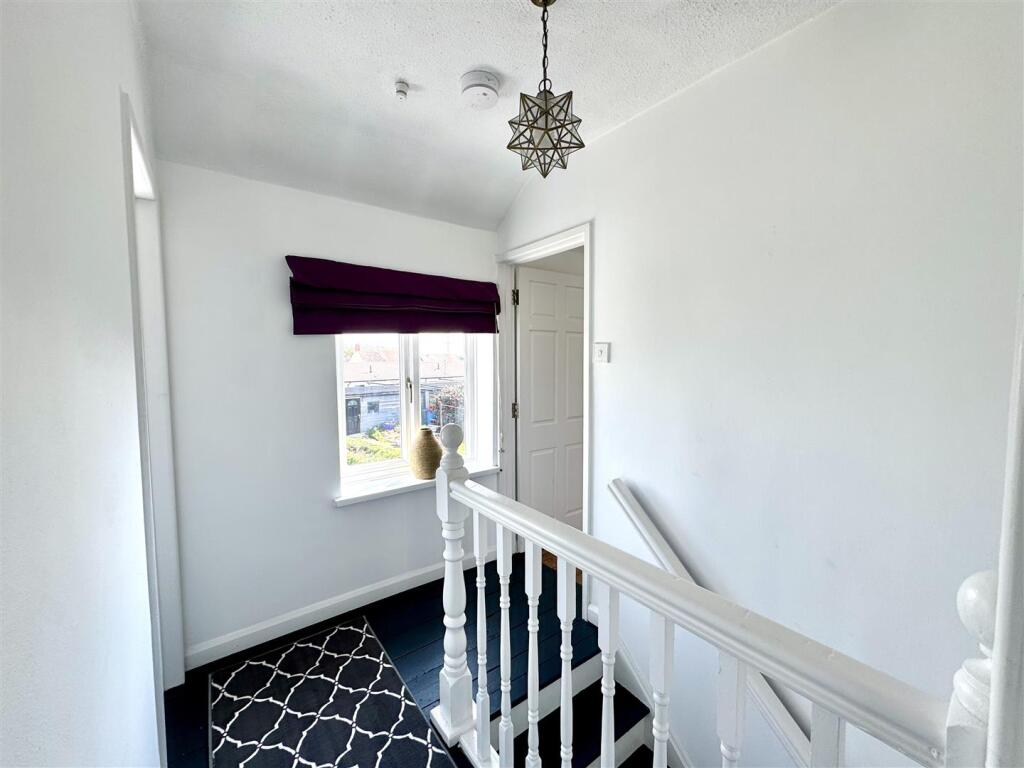 FIRST FLOOR STAIRS AND LANDING