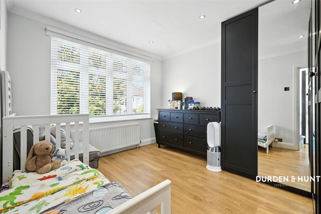 Roding Avenue