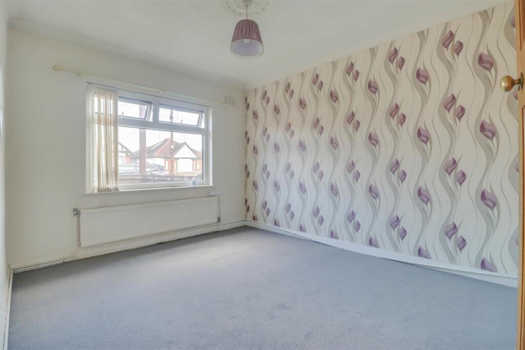 52 ATHELSTAN GARDENS-2.jpg