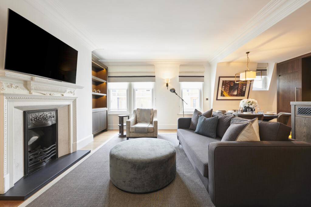 W1K 5NX - 3rd floor - 1 bedroom - 1106sq ft - 1 b