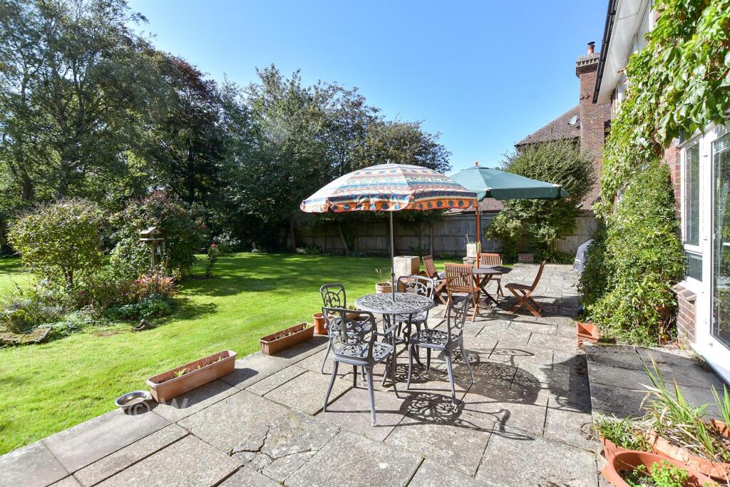 Patio / Decking
