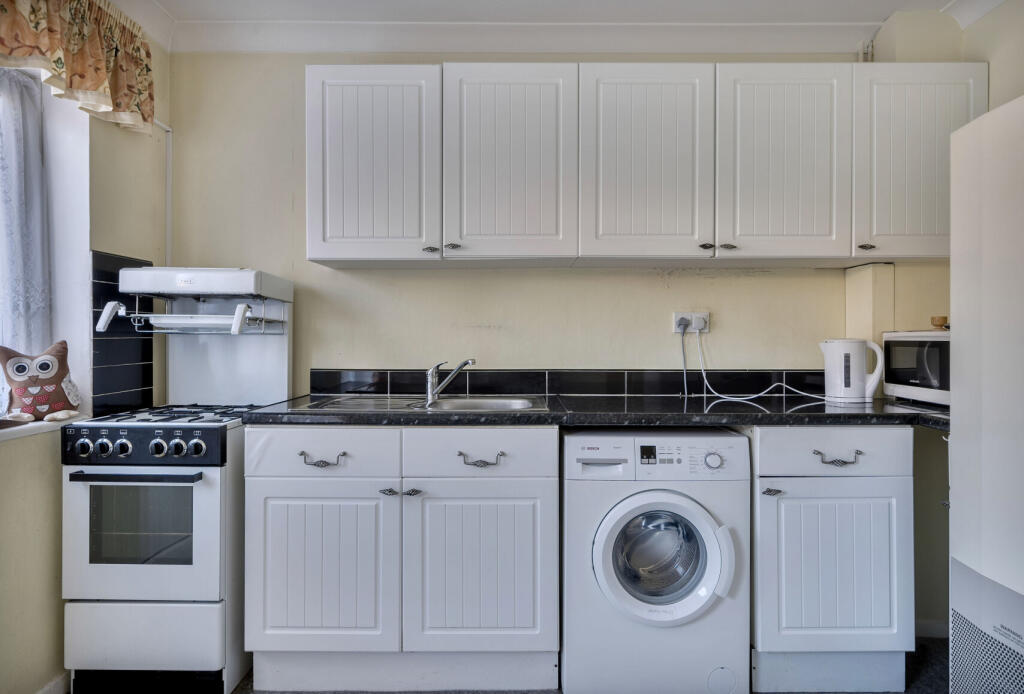 1317415-9-685e58e...